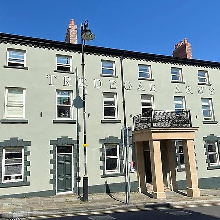 Tredegar Arms Hotel Bagian luar foto